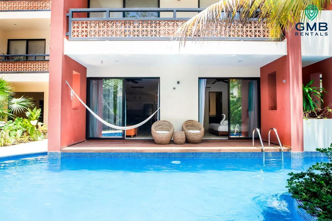 Apartment Swim Up- 2 Bdr & 2 Bike In Tulum